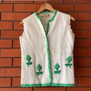 Vintage PHIL ROSE Women's Green White Sweater Vest  Size Medium